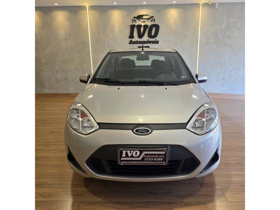 FORD FIESTA 1.6 MPI SEDAN 8V FLEX 4P MANUAL
